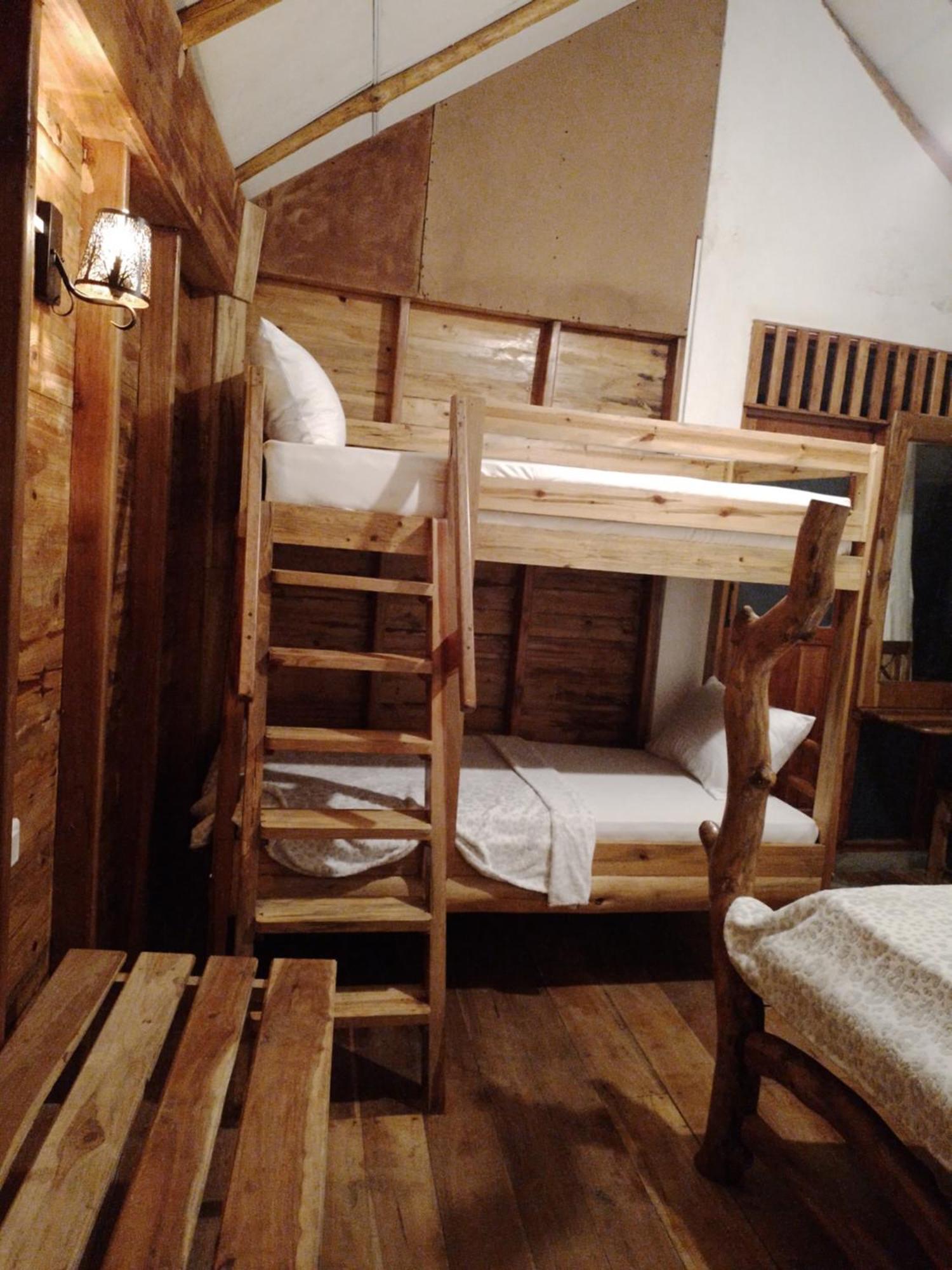 Lamiaceae Wood Cabin Ella Eksteriør bilde