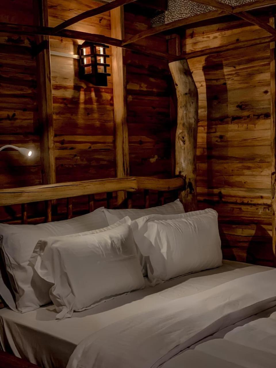 Lamiaceae Wood Cabin Ella Eksteriør bilde